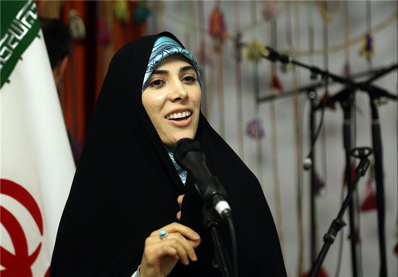 بانک مرکزی دولت روحانی صرافی دختر صفدر حسینی را غیرمجاز اعلام کرد + سند