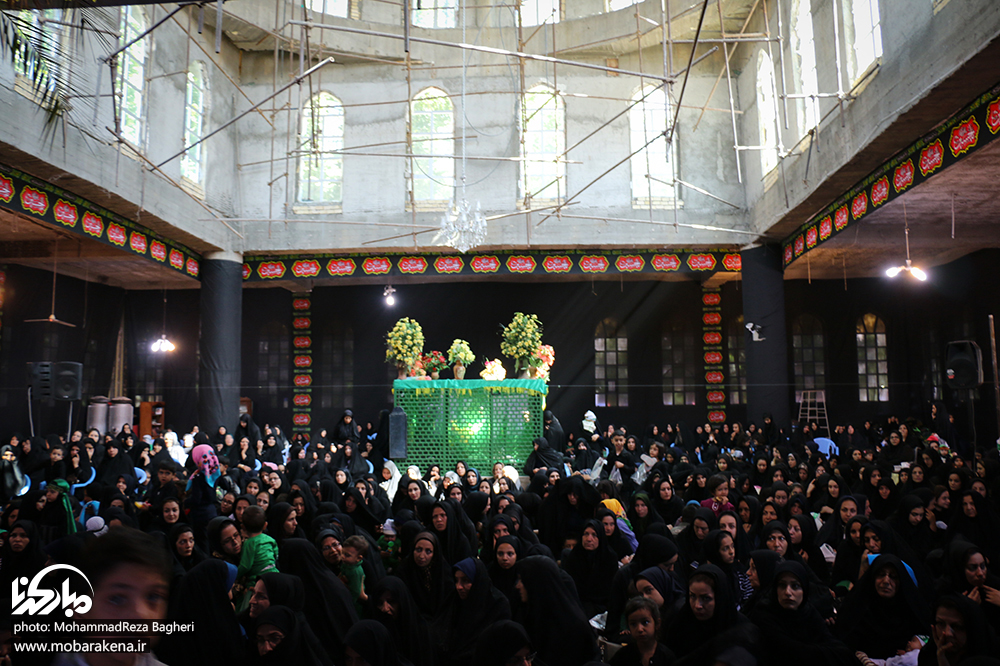 مراسم شیرخوارگان حسینی در دیزیچه/ تصاویر