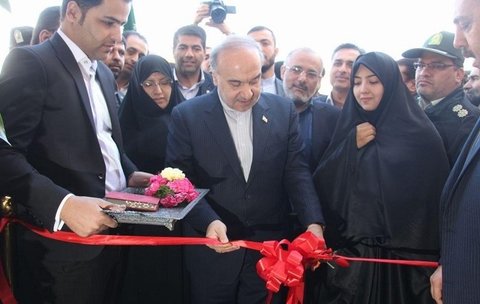 افتتاح اولین استخر مسافت کوتاه استاندارد کشور در شهرستان مبارکه همزمان با آغاز دهه فجر