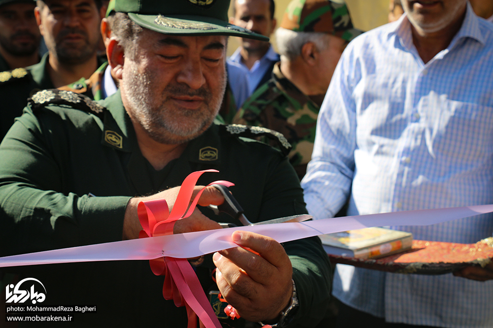افتتاح نمایشگاه دفاع مقدس در فولاد مبارکه/ تصاویر