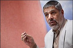 فدایی: هزینه تحمل احمدی نژاد به ریاست جمهوری روحانی ختم شد/ تذکر درباره جلسات اقتصادی مشایی