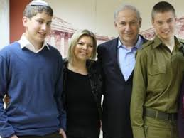 جنجال رابطه پسر نتانیاهو با دختر غیر یهودی