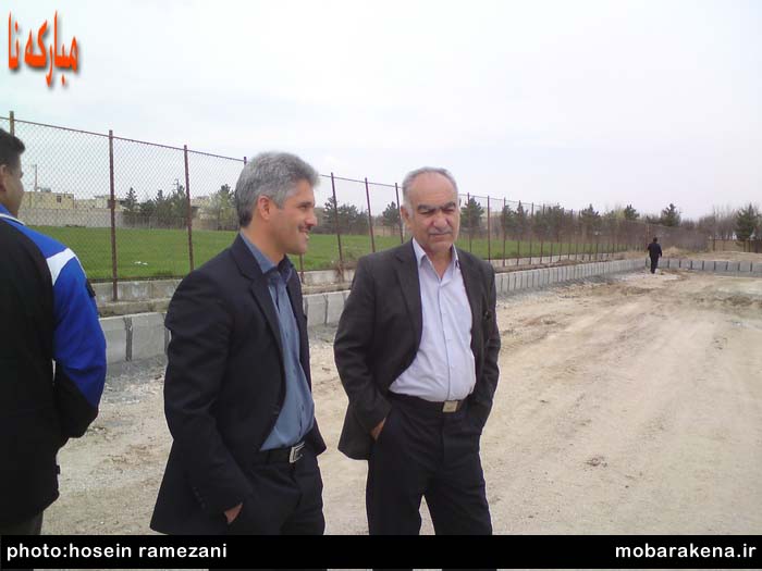 گزارش تصویری آغاز عملیات اجرایی ساخت زمین فوتبال ساحلی در شهرستان