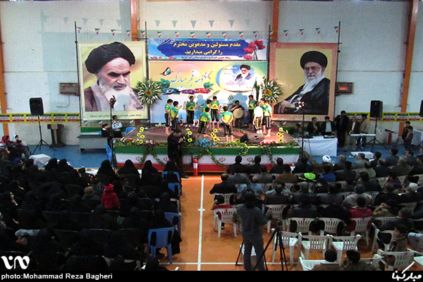 مراسم جشن دهه فجر انقلاب اسلامي در شهر دیزیچه/ گزارش تصویری سری اول