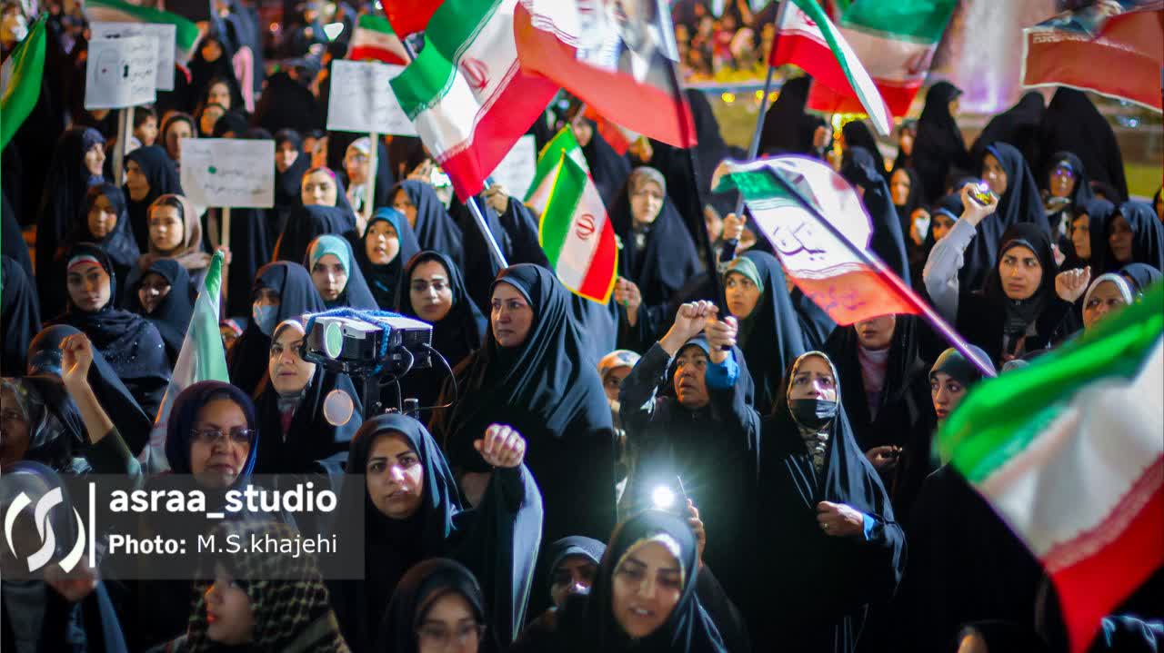 تصاویر| مبارکه ای ها همچنان در میدان
