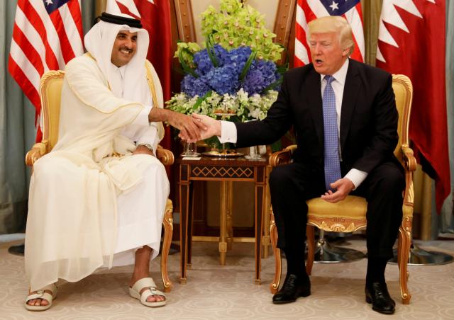 رویترز: مناقشه عربستان و قطر، شکل‌گیری محور ضدایرانی ترامپ در منطقه را با چالش مواجه کرده است