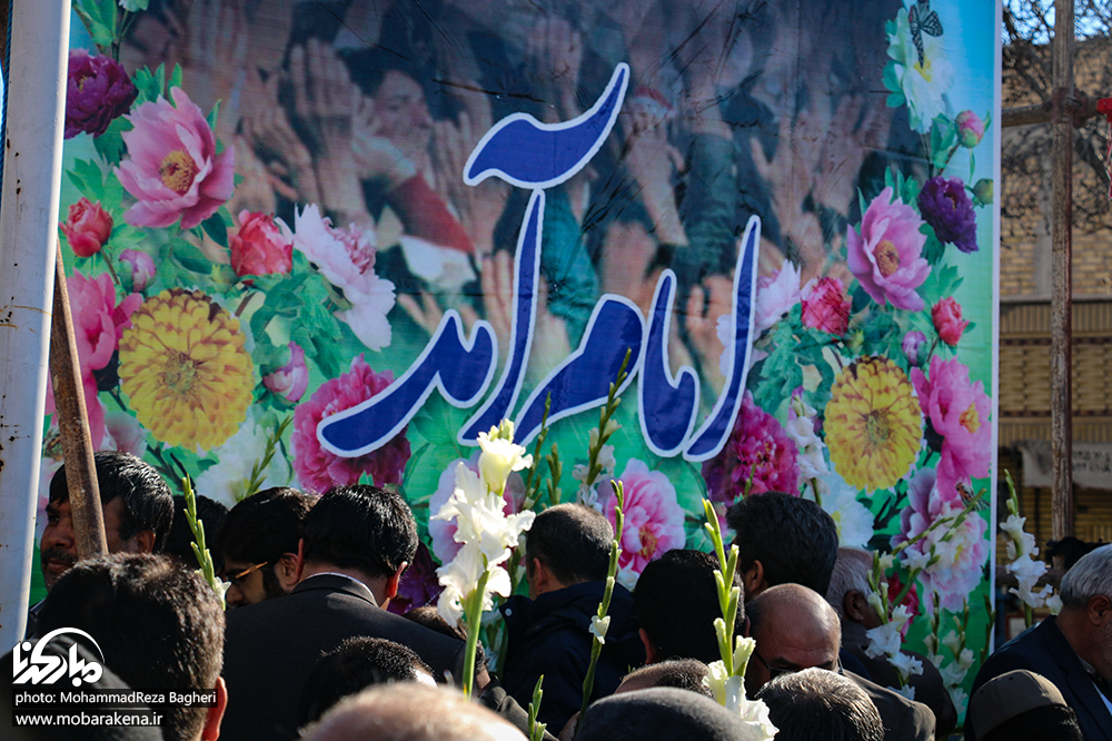 مراسم گلباران تمثال امام خمینی(ره) در مبارکه برگزار شد/ تصاویر