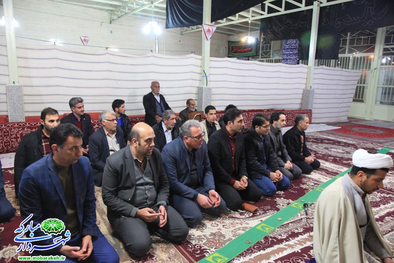 دیدار مردمی شهردار و اعضای شورای اسلامی شهر مبارکه در حسینیه محله نهچیر (گزارش تصویری)